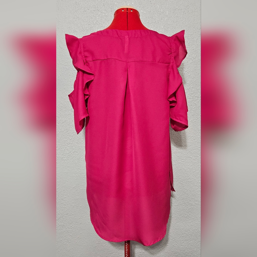 Pretty in pink blouse - Picture 3 of 5